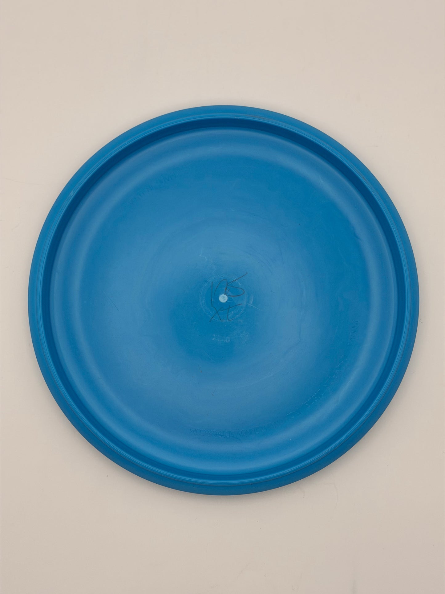 Innova XT Xero Straight Putt and Approach Disc Golf Disc