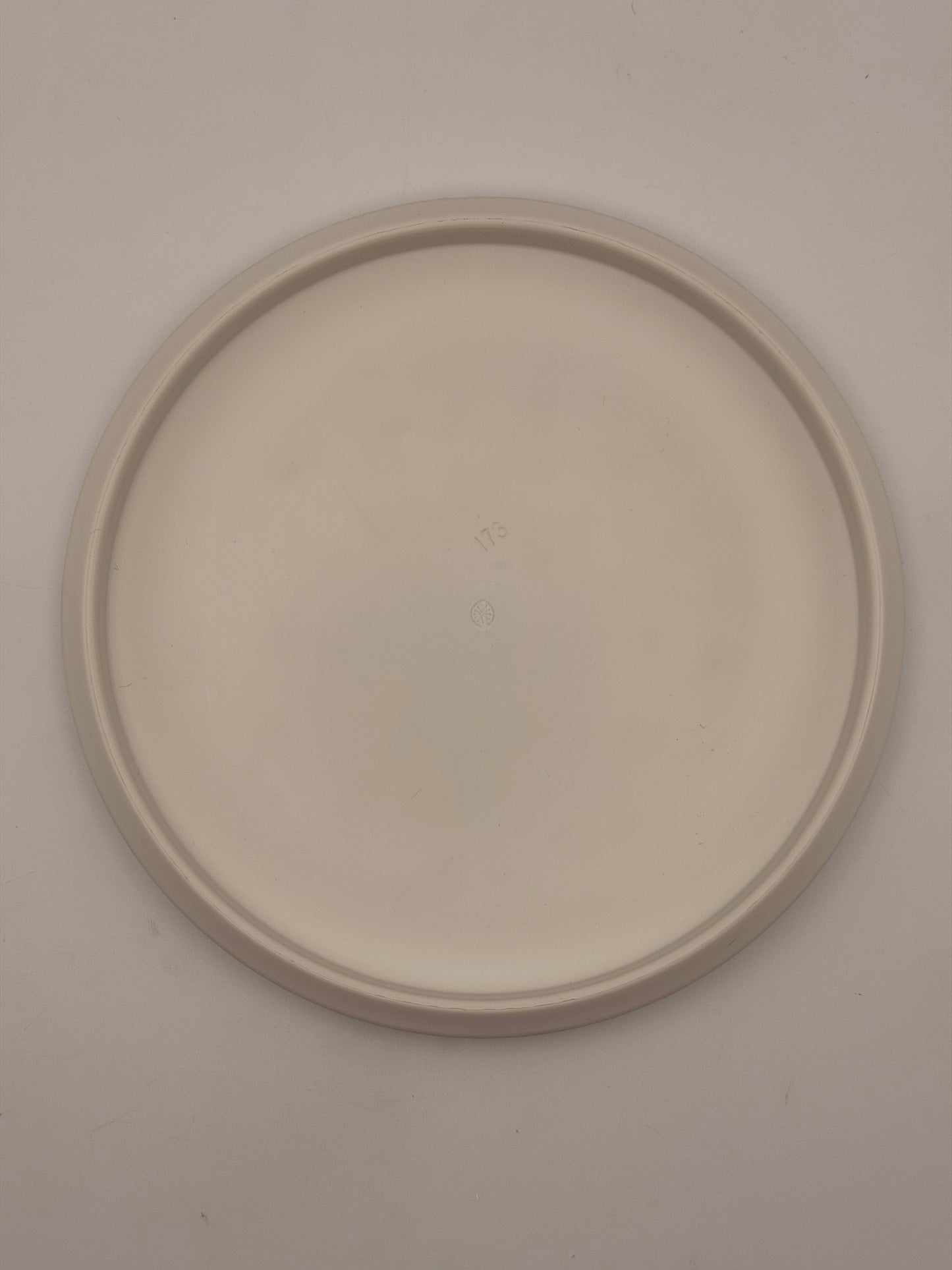 Discmania Hard Exo Notion Putter - 173g Straight Flying Understable Putter