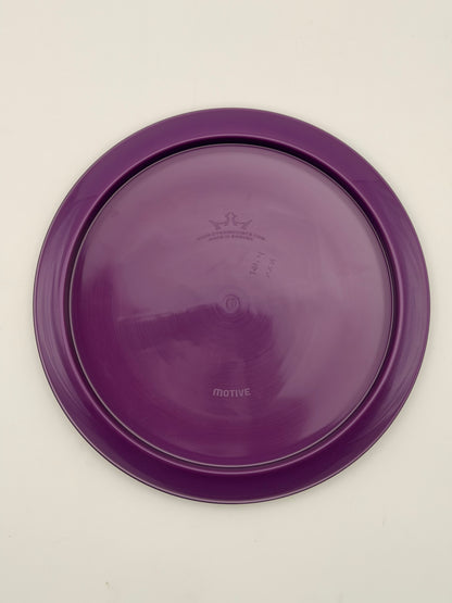 Dynamic Discs Fuzion Motive Fairway Driver - 146g Lightweight Beginner Disc Golf Disc