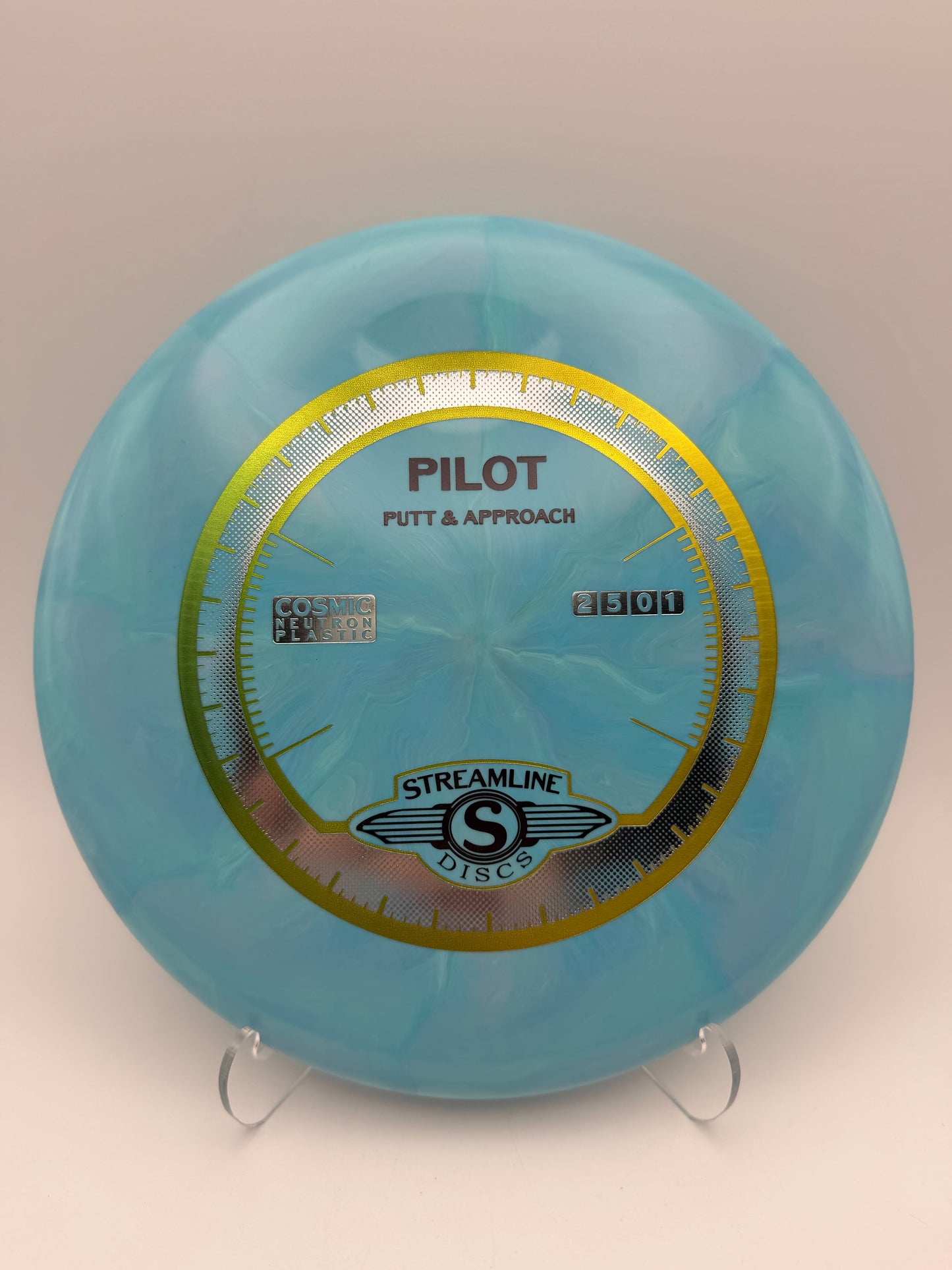 Streamline Cosmic Neutron Pilot | Disc Golf Putter & Power Putter
