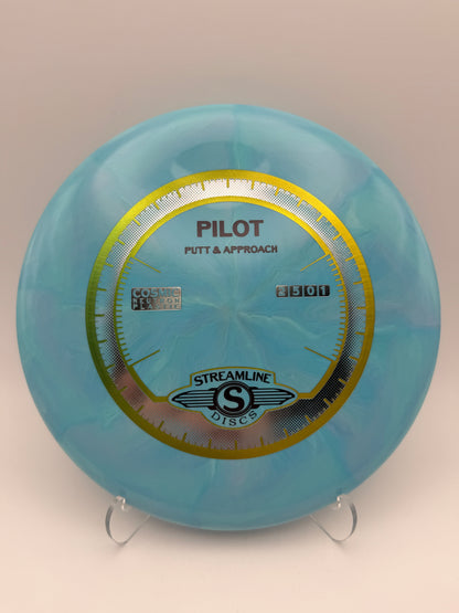 Streamline Cosmic Neutron Pilot | Disc Golf Putter & Power Putter